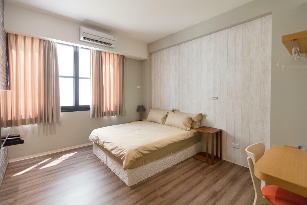 Wow Haha Foodie House Tainan Exterior photo